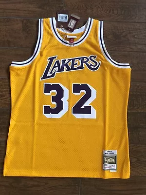 Los Angeles Lakers Magic Johnson 84-85  Mitchell & Ness Swingman Jersey XL • $153