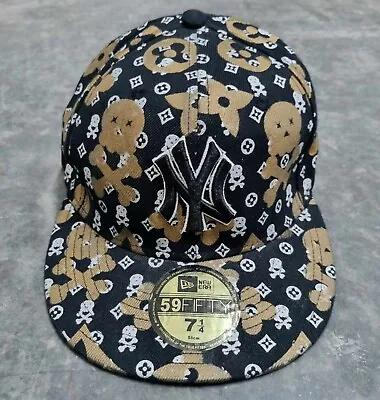 Vintage New Era Fitted Cap / Limited Edition LV Gold Skull OVP Allover Gang Rap • $49