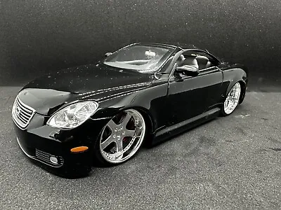 JADA DUB CITY 1/24 LEXUS SC430  W/Cartelli Rims • $35