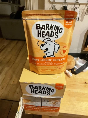 £8.50 • Buy Barking Heads. Bowl Licking Chicken Pouch.