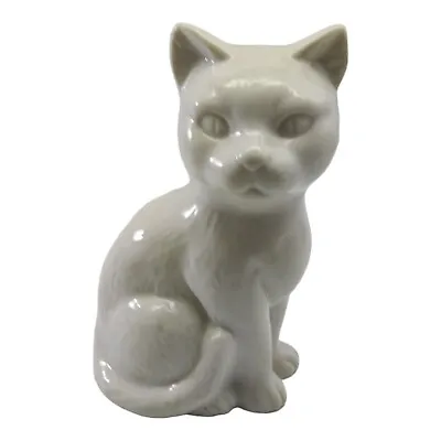 Vintage Ceramic White Cat Figurine Kitty Statue Japan • $28.97