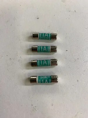 1 AMP FUSES BS646 Pack Of 4 X SHAVER TOOTHBRUSH 2 PIN ADAPTOR  REPLACEMENT FUSE • £4.49