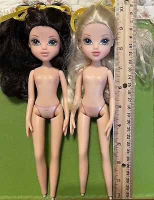 Lot Of TWO Moxie Girl DOLLS Pierced Ears Bendy Knees 2009 Nice Preowned 10” Tall • $13.95