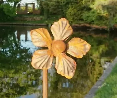 £12 • Buy Rusty Metal Garden 1.5 Metre Flower Stakes - Choose Selection Poppy, Rose