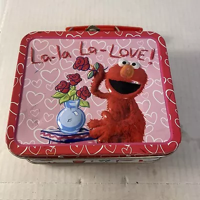 Sesame Street Elmo Mini Lunch Box 2007 ~ La-la La-Love! ~ 3D Embossed Look • $3.40