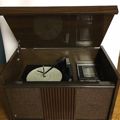 JVC NIVICO Turntable In In Small Wood Cabinet Radio AMFM  #23S202 Made In Japan • $369.48