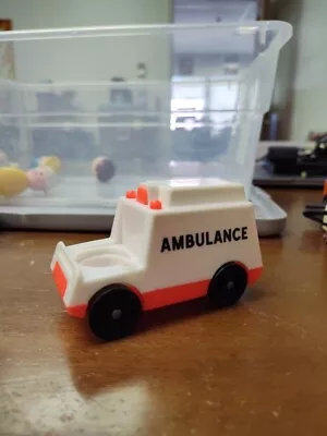 Fisher Price Little People Vintage Hospital Ambulance Red White Car #931 • $0.99