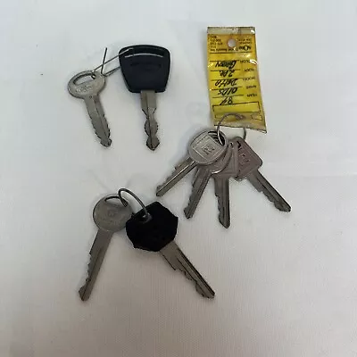 Vintage Set Of Automotive Keys Lot Of 8 GM General Motors Ford Chrysler • $24.95