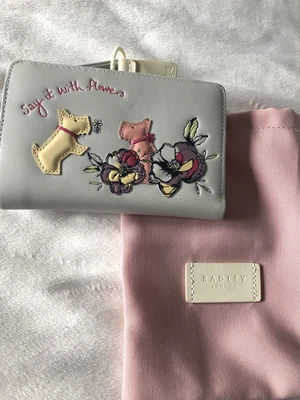 £35 • Buy Radley Say It With Flowers Grey Purse Brand New With Dust Bag