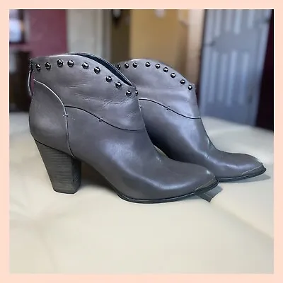 Designer B. Makowsky Quincy Gray Soft Leather Studded Ankle Boots Booties Size 9 • $28