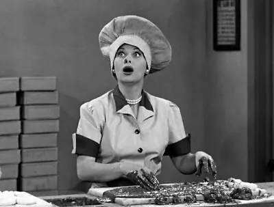 I Love Lucy Lucille Ball Chocolate Factory 8x10 PHOTO PRINT • $6.98