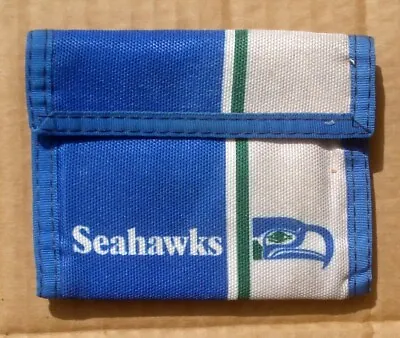 Seahawks Trifold  Nylon Wallet NFL Football Vintage Rainbow Of California • $18.99
