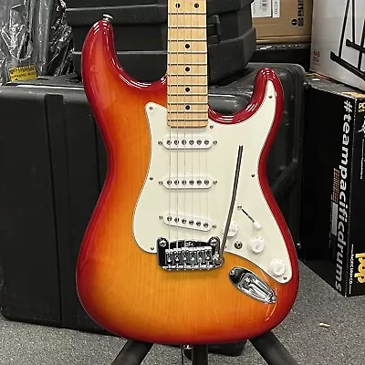 G&L USA Fullerton Deluxe S-500 With Gig Bag Dark Cherryburst Pine • $1955