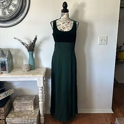 Vintage Scott McClintock Emerald Green Velvet Top Formal Dress Women's Size 10 • $50