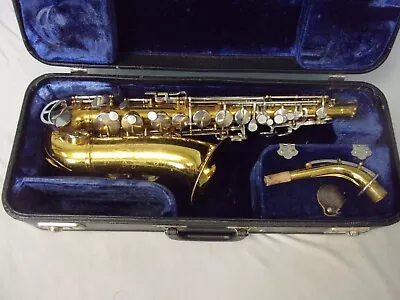 Vintage Quality! King Cleveland 613 Alto Saxophone + Case • $225