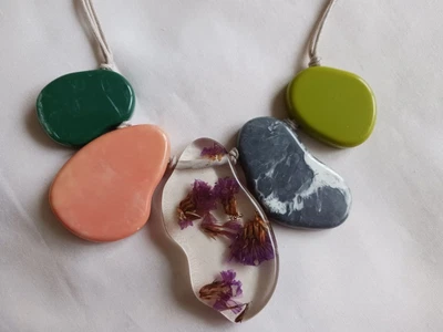 £4.50 • Buy M&s Ladies Statement Resin Necklace