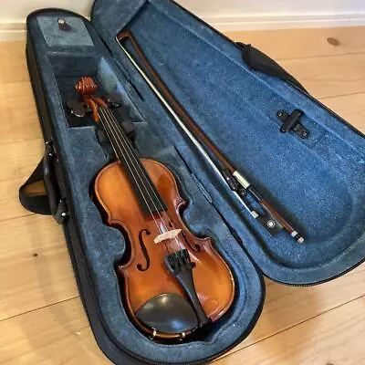 Suzuki Violin 1/16 • $321.71