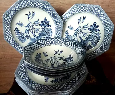 Royal Staffordshire Ironstone Willow J&G Meakin Dinner Set Plates Bowls • £69
