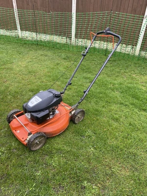 £250 • Buy Husqvarna Mulching Mower
