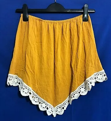 BASICALLY ME Flowy Lined Drape CREPE LACE Hem Bandeau/Tube Top Mustard/White S  • £6.65