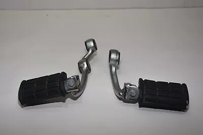 1981 Yamaha XV750 Virago Front Foot Pegs And Mounts • $27.97