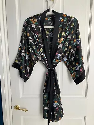 Victoria's Secret | Beautiful Floral Print Dressing Gown |  Size M • £6