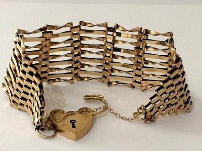 £674.99 • Buy 9ct Yellow Gold 9 X Bar Ladies Gate Bracelet & Padlock Fastener, 20.62.grams