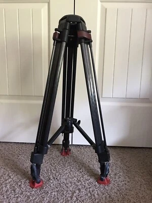 $750 • Buy Sachtler Speed Lock 75 CF Tripod (4588) And Mid-Level Spreader 75 Set (7011)