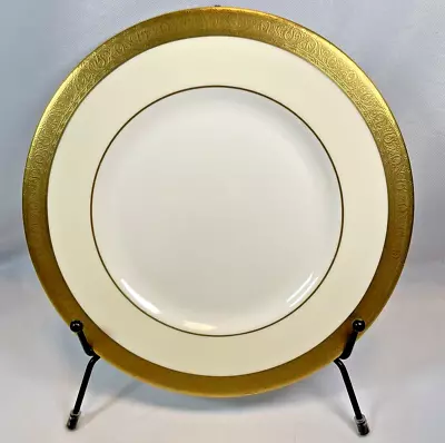 Minton Buckingham Pattern K159 Bone China Salad Plates 8  - Pristine • $11.99