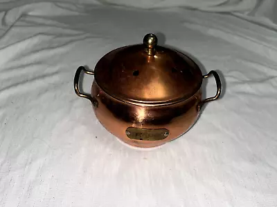 Vintage Brass/Copper Potpourri Simmering Pot With Brass Handles And Lid • $0.99