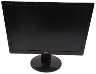 LG Flatron W1942S 19  Monitor With Stand • £19.95