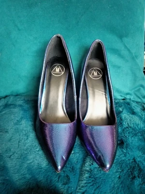 £15 • Buy Missguided Sz 5 Ladies Matalic Blue/Purple M Shoes Never Worn.