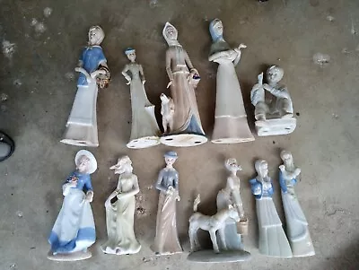 Blue And White Figurines - 11 Count Lot • $39