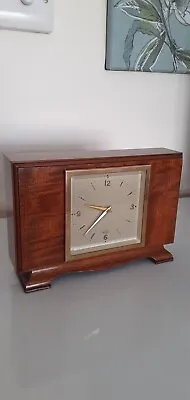 Elliott Of London Mantle Clock By World Renowned Manufacturers Of London.    • $136.90