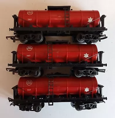 Triang R247 Bogie Caustic Wagons X 3 • £29.99