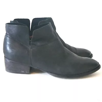 Size 8.5 - SEYCHELLES Women's Black Leather Ankle Booties • $19.50