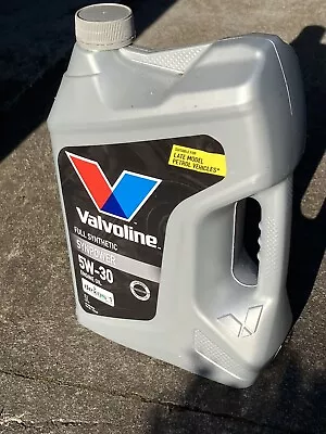 SynPower 5W-30 Full Synthetic Engine Oil 5L - Valvoline • $49