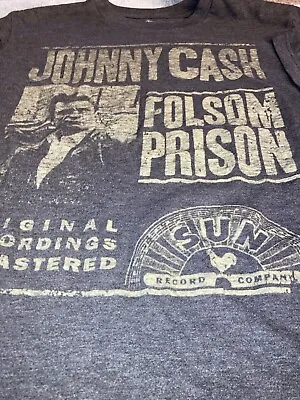 Johnny Cash Folsom Prison VTG Distressed Design Men's T-Shirt New Sun Recording • $10