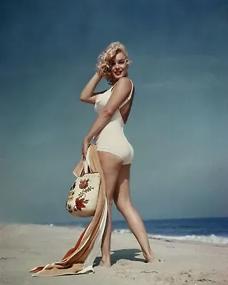 Marilyn Monroe In The Beach 8x10 Picture Celebrity Print • $4