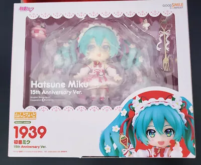 Hatsune Miku Nendoroid 15th Anniversary Ver. Strawberry Dress Good Smile Company • $190