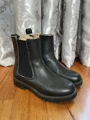 Country Road Girls Boots Leather Black Size 30 • $59.95