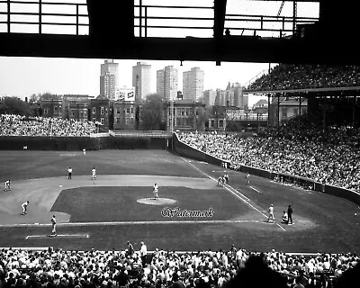 MLB 1970 Wrigley Field Game Action Cubs Vs Reds Black & White 8 X 10 Photo Pic • $5.59