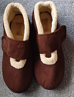 Ladies Padders Memory Foam Easy Fasten Boot Slippers Brown Size 8 • £12