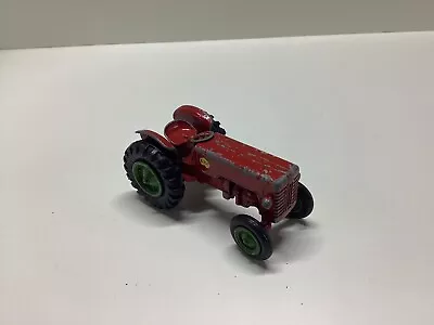 Matchbox King Size McCormick International B-250 Tractor • £5