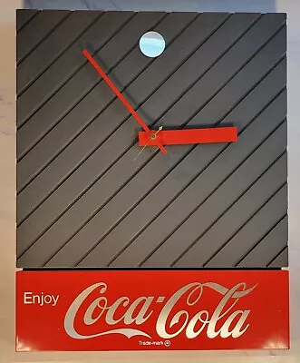 VINTAGE COCA COLA WALL CLOCK 1987 Model CBC RIDAN DISPLYS INC. NY. USA :) • $99