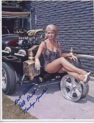 THE MUNSTERS Marilyn PAT PRIESST Signed AUTOGRAPH 114 • $7.50