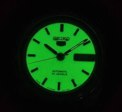 £77.99 • Buy Vintage SEIKO 5. Automatic Gorgeous GREEN.Day Date Men's. Watch-GLOW IN DARK-SH