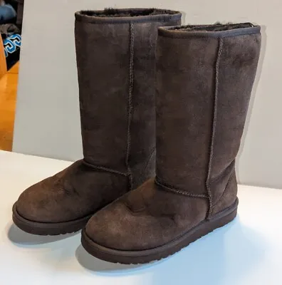 UGG Women's Classic Tall Boot Chocolate Brown Size 7 • $55