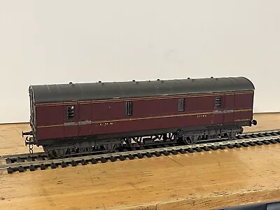 Lima OO Gauge Model Railway Br Maroon Bogie Parcel Van • £4.20