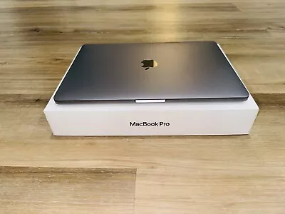 Apple MacBook Pro 13  (256GB SSD Intel Core I5 8th Gen. 1.40GHz 8GB) Touchbar • $409